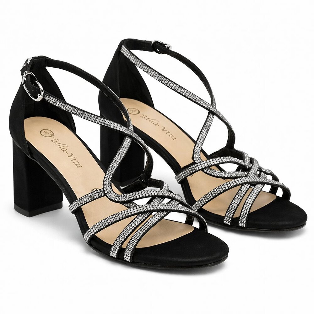 Bella Vita Aliette black rhinestone  strappy Sandal   Size: 8 WW